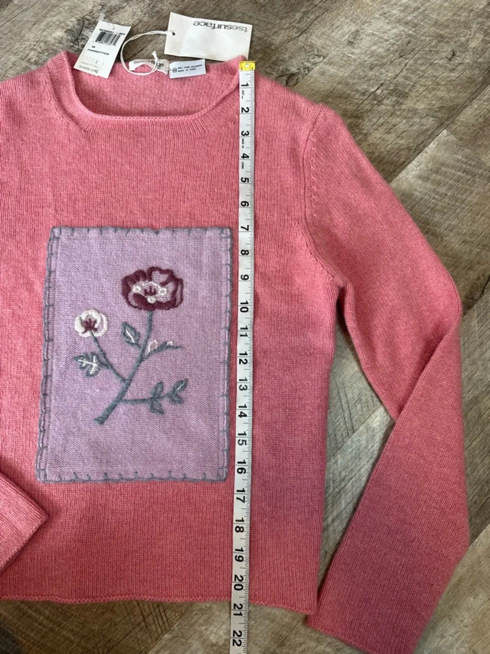 Women's Pink Cashmere Crewneck Floral Patch Sweater Stitched Detail